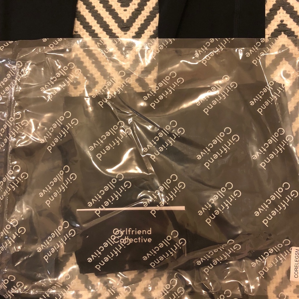 Girlfriends Leggings